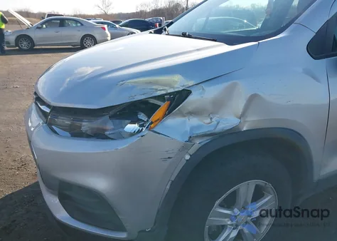 2020 Chevrolet Trax Awd Ls z USA, uszkodzony, nr VIN KL7CJNSB9LB033462